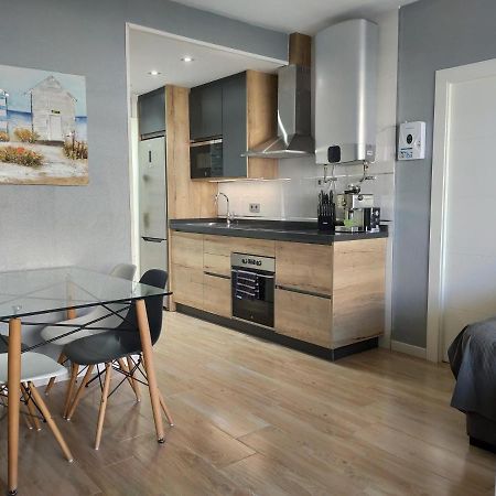 בנאלמדנה Apartamento En Benalbeach מראה חיצוני תמונה