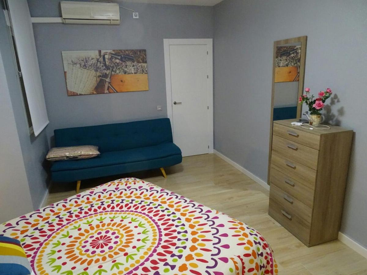 בנאלמדנה Apartamento En Benalbeach מראה חיצוני תמונה