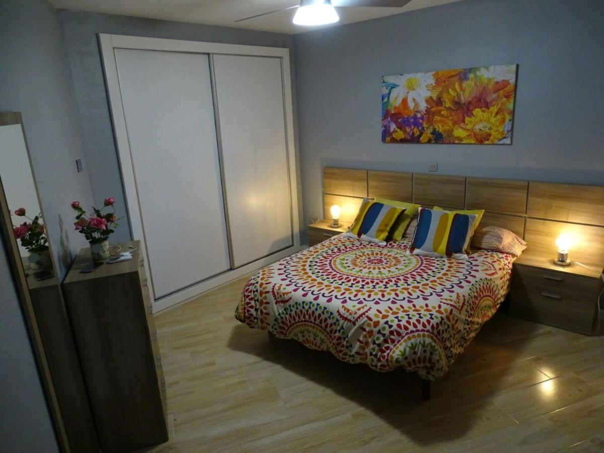 בנאלמדנה Apartamento En Benalbeach מראה חיצוני תמונה