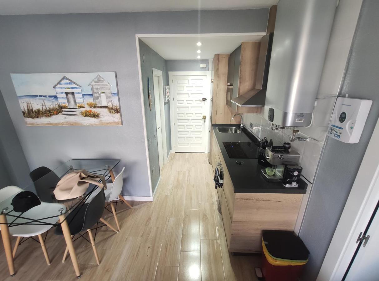 בנאלמדנה Apartamento En Benalbeach מראה חיצוני תמונה