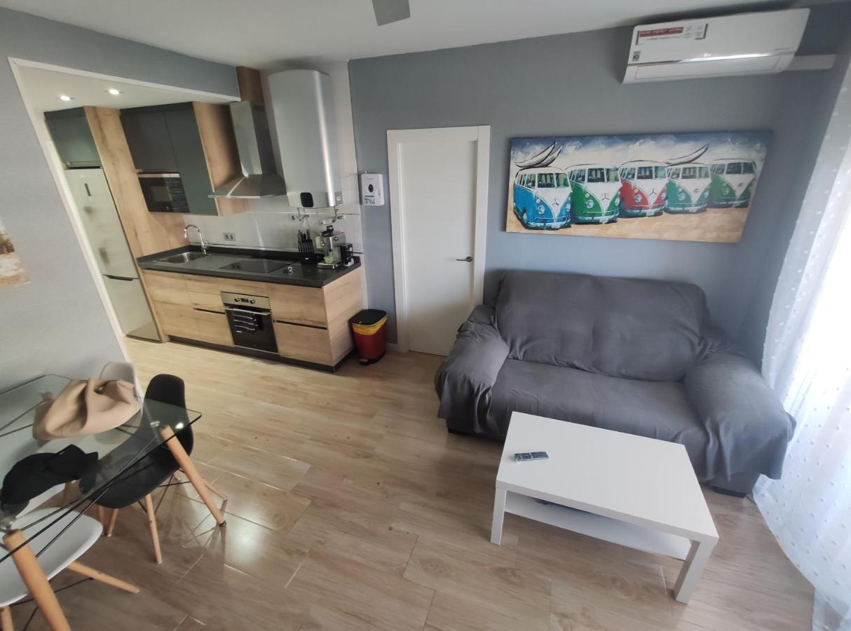 בנאלמדנה Apartamento En Benalbeach מראה חיצוני תמונה